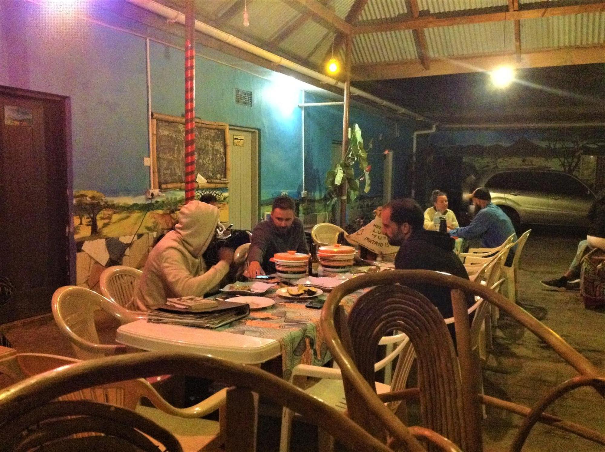First Point Arusha Hostel Buitenkant foto