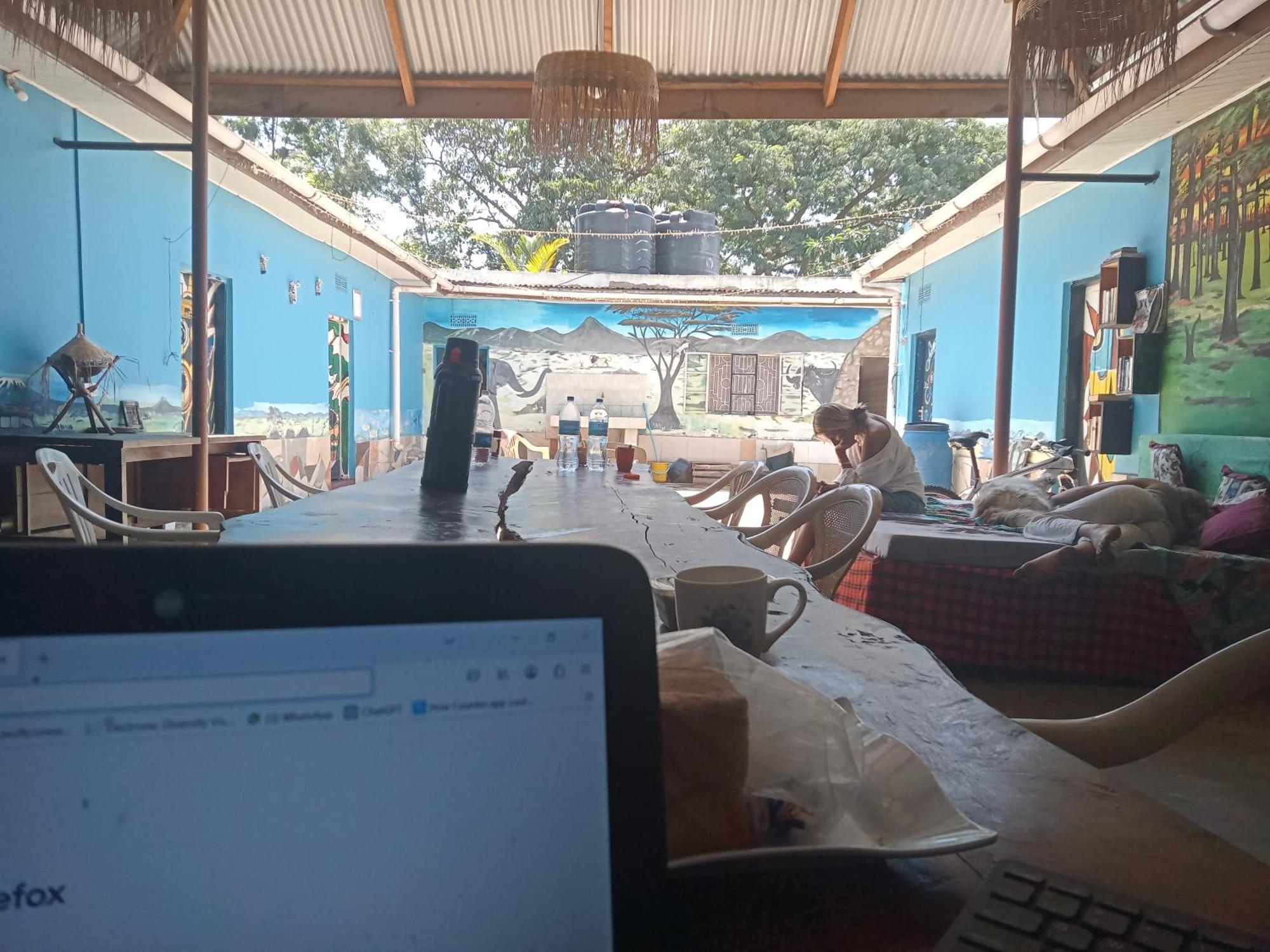 First Point Arusha Hostel Buitenkant foto